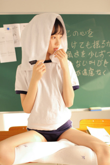 波多野结衣女教师系列